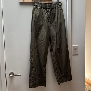 Everlane organic cotton  olive cotton wide leg pants